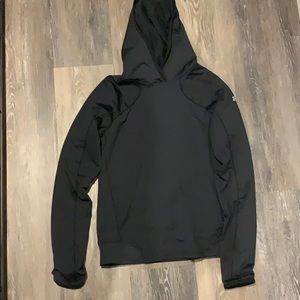 Under Armour Long Sleeve Sweatshirt